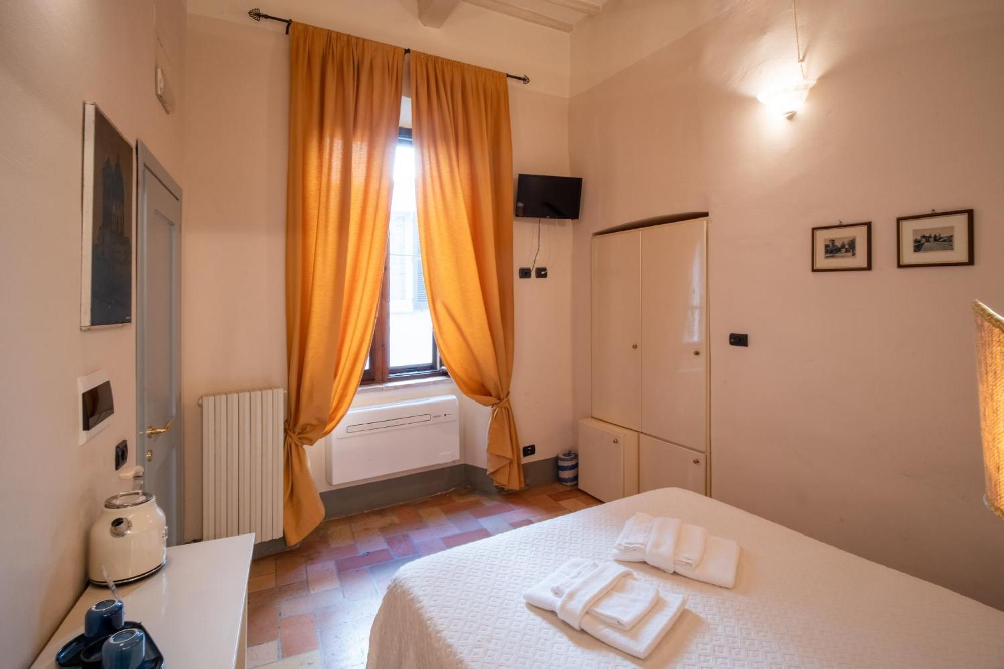 B&B Porta Perugina Беваня Екстериор снимка